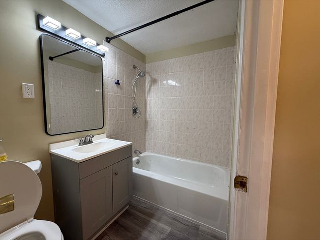 UNIT-1221 - 1186 Worcester Rd, Condo with 1 bedrooms, 1 bathrooms and 2 parking in Framingham MA | Image 27