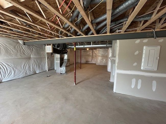 171 Smith Ln, Townhouse with 3 bedrooms, 2 bathrooms and 2 parking in Beaver Falls PA | Image 31