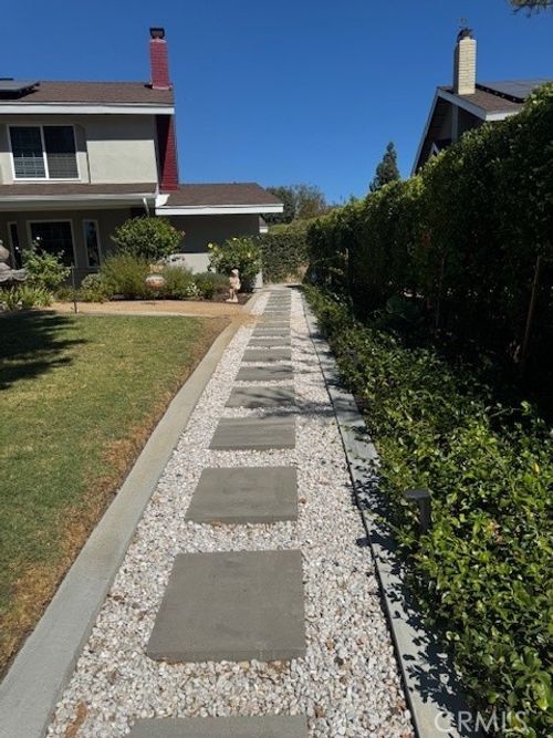 1420 Oxford Ave, Claremont, CA, 91711-3461 | Card Image