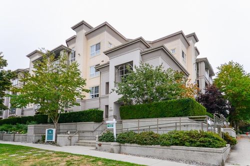 424-5500 Andrews Rd, Richmond, BC, V7E6M9 | Card Image