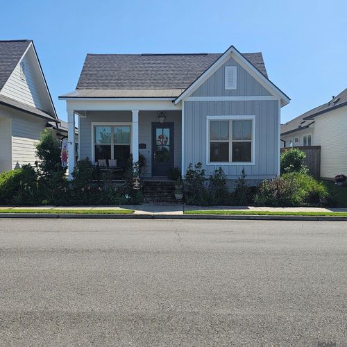 4763 Cottage Oaks Dr, Gonzales, LA, 70737-8256 | Card Image