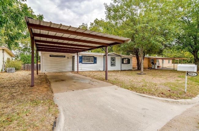 1513 Lawdwin Ave, House other with 4 bedrooms, 2 bathrooms and null parking in Bridgeport TX | Image 20