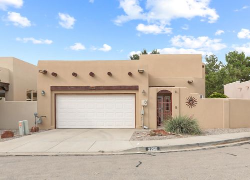 2260 Calle De Alifas Sw, Los Lunas, NM, 87031-8437 | Card Image