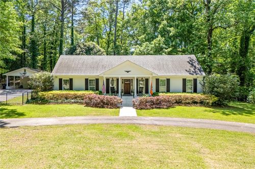 740 Moores Mill Rd, AUBURN, AL, 36830-6032 | Card Image