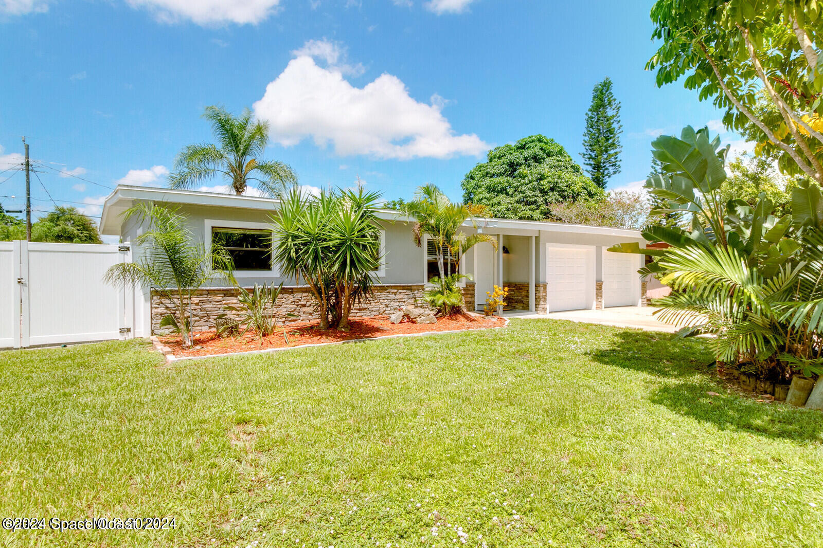 Spruce Ave, Merritt Island, FL 32953