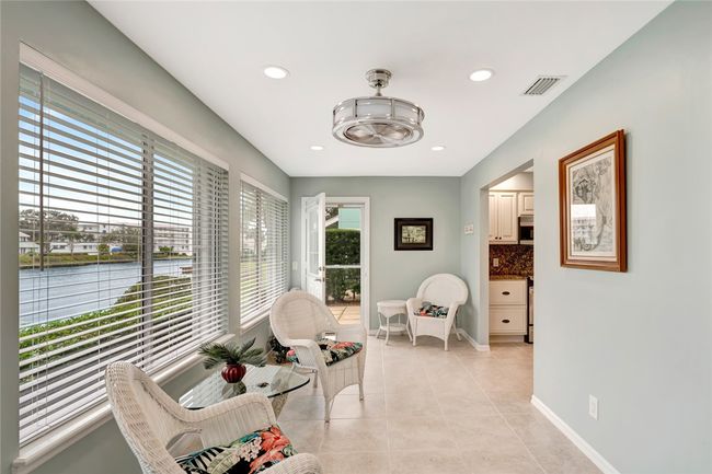 6304 - 6304 River Run Dr, House attached with 2 bedrooms, 2 bathrooms and null parking in Sebastian FL | Image 12
