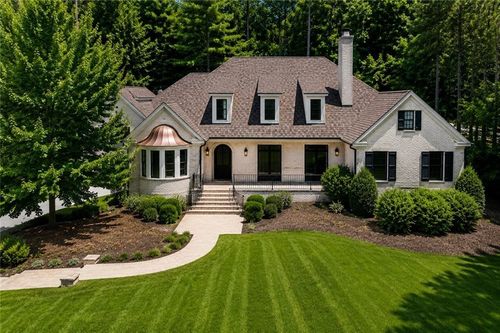 3659 Northside Dr Nw, Atlanta, GA, 30305-1036 | Card Image