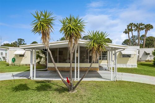 77 Wildwood Ln, EUSTIS, FL, 32726-7441 | Card Image