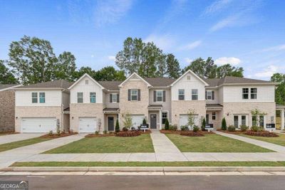 476 Payne Drive, Townhouse with 3 bedrooms, 2 bathrooms and null parking in Mcdonough GA | Image 1