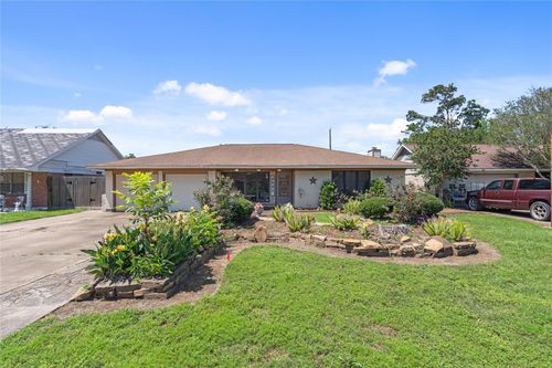 2521 Pickerton Dr, Deer Park, TX, 77536-5847 | Card Image