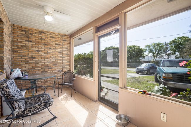 4580 Flood St, House other with 3 bedrooms, 2 bathrooms and null parking in Cocoa FL | Image 4