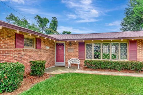 1004 Iona St, Fairmont, NC, 28340-1245 | Card Image