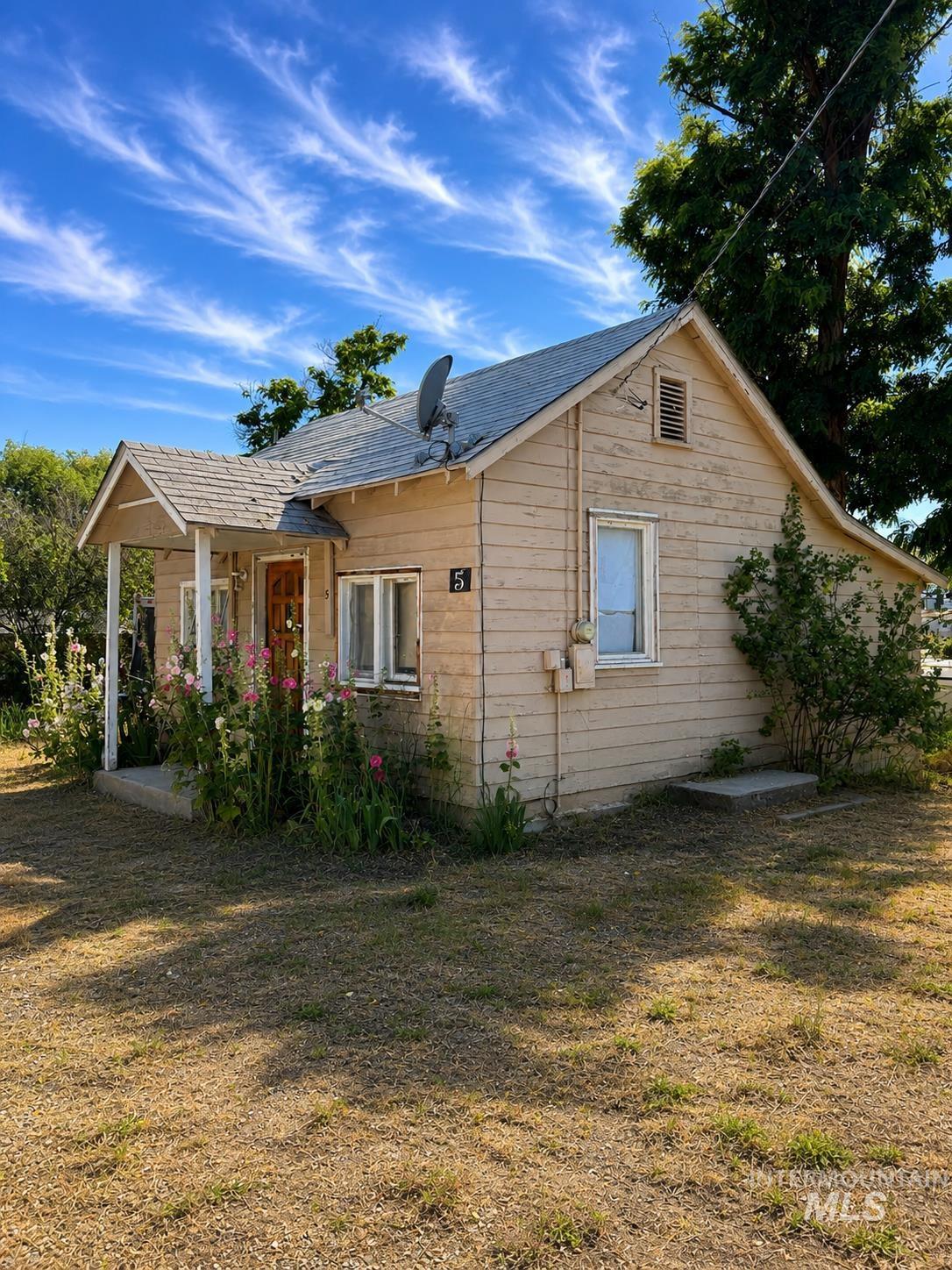 Commercial Sale in Horseshoe Bend 4