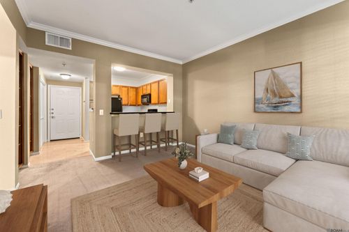 apt-6102-6765 Corporate Blvd, Baton Rouge, LA, 70809-1075 | Card Image