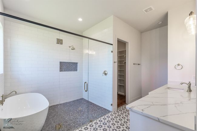 233 Calumet St, House other with 4 bedrooms, 3 bathrooms and null parking in Abilene TX | Image 23