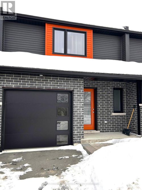 7 Brittany Lane, Quinte West (Frankford Ward), ON, K0K2C0 | Card Image