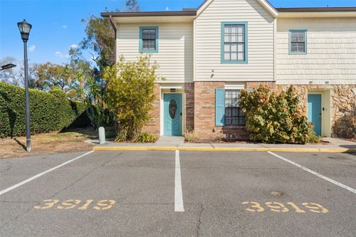 3919 Carroll Pines Ct, TAMPA, FL, 33614-2037 | Card Image