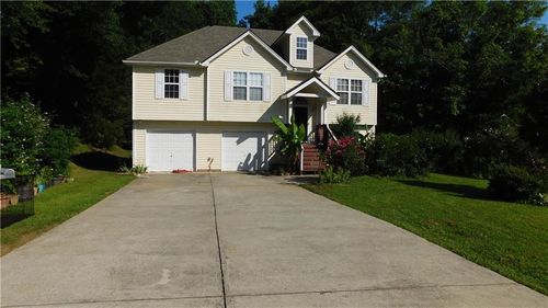 547 Hickeria Way, Winder, GA, 30680-3675 | Card Image