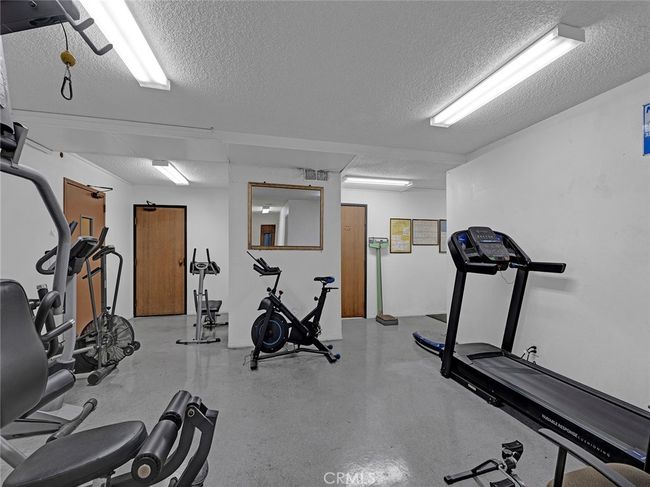 UNIT-107 - 20234 Cantara St, Condo with 2 bedrooms, 2 bathrooms and null parking in Winnetka CA | Image 35