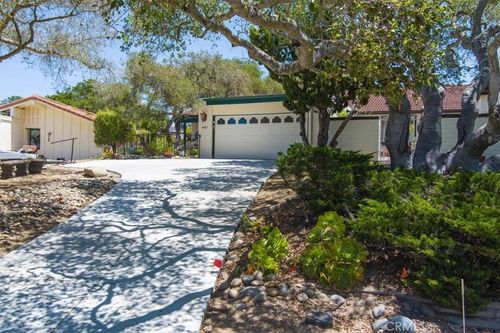 4131 Oakwood Rd, Lompoc, CA, 93436-1343 | Card Image