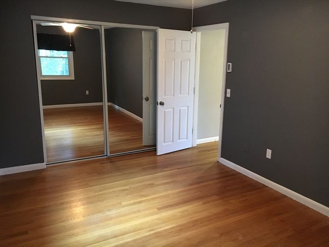 66 Locust Ave, Home with 4 bedrooms, 4 bathrooms and 4 parking in Worcester MA | Image 7