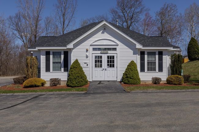 16 - 16 S Parrish Dr, Condo with 2 bedrooms, 3 bathrooms and null parking in Londonderry NH | Image 45