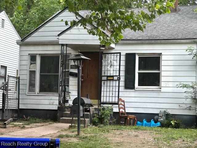 Eastburn St, Detroit, MI 48205