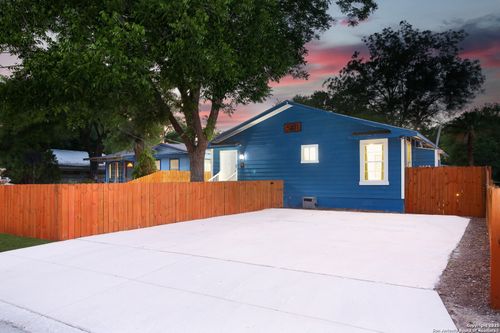 5411 Jose Ln, San Antonio, TX, 78227-2228 | Card Image
