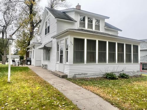 375 7th Ave, Granite Falls, MN, 56241-1425 | Card Image