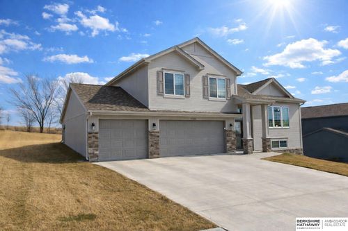 14701 S 17th St, Bellevue, NE, 68123-6885 | Card Image