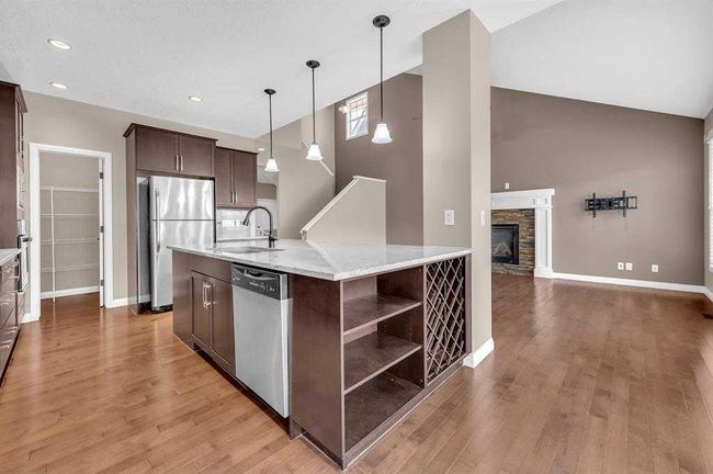 63 Mahogany Way Se, Home with 4 bedrooms, 3 bathrooms and 4 parking in Calgary AB | Image 12
