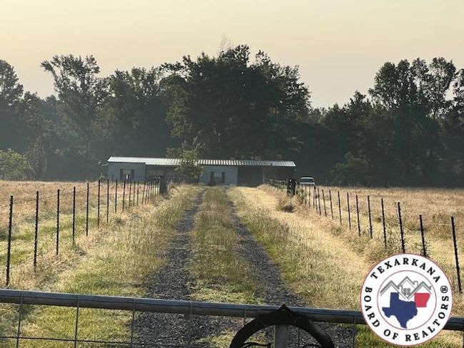3134 &amp; 3138 Fm 1398, Home with 2 bedrooms, 1 bathrooms and null parking in Hooks TX | Image 17