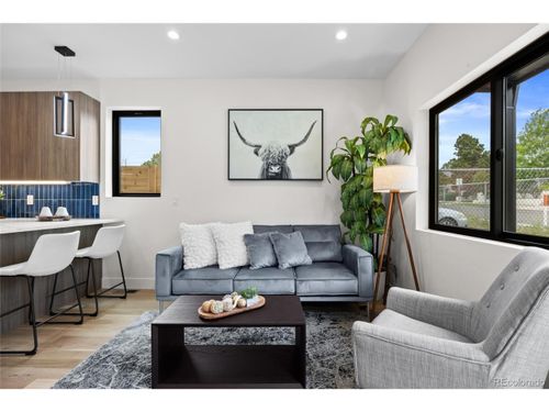 1747 Lowell Blvd, Denver, CO, 80204-1547 | Card Image
