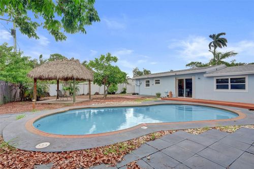 2281 15th St, Fort Lauderdale, FL, 33312-4026 | Card Image