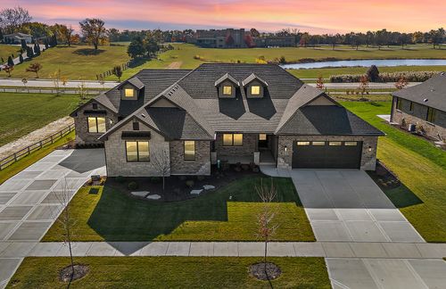 40b-11049 Lizmore Ln, Orland Park, IL, 60467-1166 | Card Image