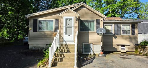 34 Hatch St, Haverhill, MA, 01832-3554 | Card Image