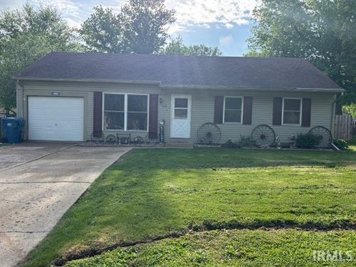 702 N Darcy Dr, Oxford, IN, 47971-8519 | Card Image