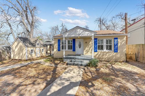 318 Nw Loop 230, Smithville, TX, 78957-1828 | Card Image