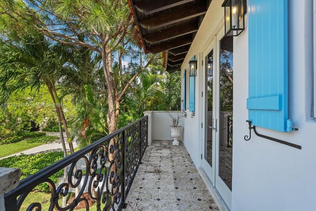 551 S Mashta Dr, House other with 6 bedrooms, 5 bathrooms and null parking in Key Biscayne FL | Image 26