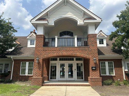 291 Goldenstar Ln, Portsmouth, VA, 23701-4321 | Card Image