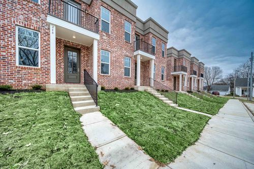 248 E Washington Ave, Covington, TN, 38019-2548 | Card Image