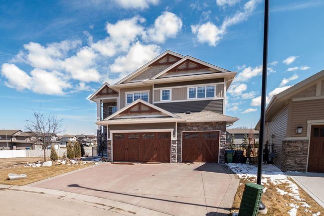 52 Talisman Close, Home with 6 bedrooms, 4 bathrooms and 3 parking in Red Deer AB | Image 2