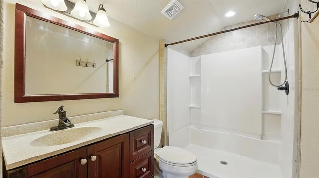 Apartment bathroom | Image 62