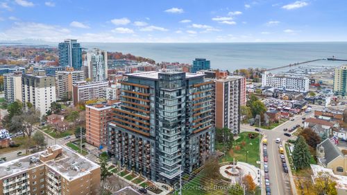 805-21 Park Street E, Mississauga, ON, L5G1L7 | Card Image