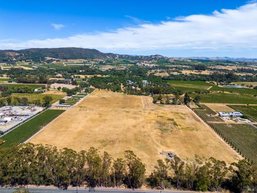 20780 8th St E, Sonoma, CA, 95476-2832 | Card Image