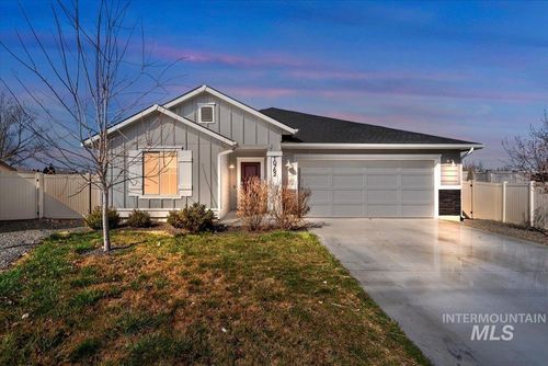 10762 W Camas St, Boise, ID, 83709-1268 | Card Image