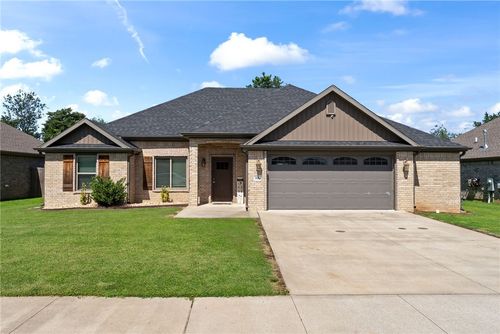 910 Bob Glen Cir, Centerton, AR, 72719-4010 | Card Image