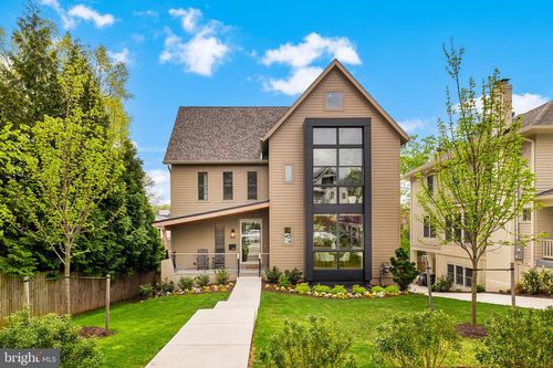 4892 Macarthur Blvd Nw, WASHINGTON, DC, 20007-1538 | Card Image