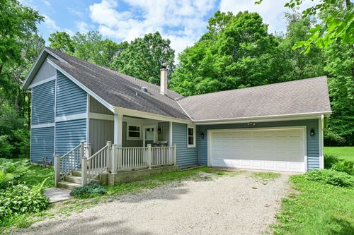 13217411 Rockfield Rd, Richfield, WI, 53076-9554 | Card Image