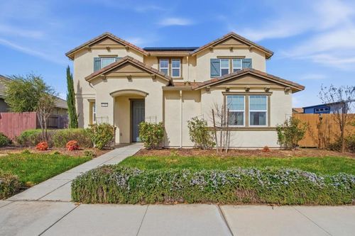 1703 W Woodward Ave, Manteca, CA, 95337-7208 | Card Image